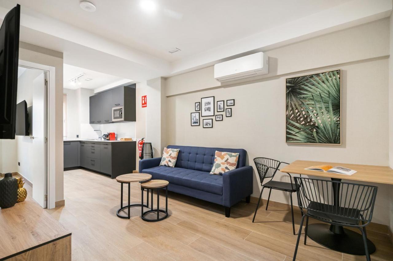 Dobo Madrid Cabrera Apartment ภายนอก รูปภาพ