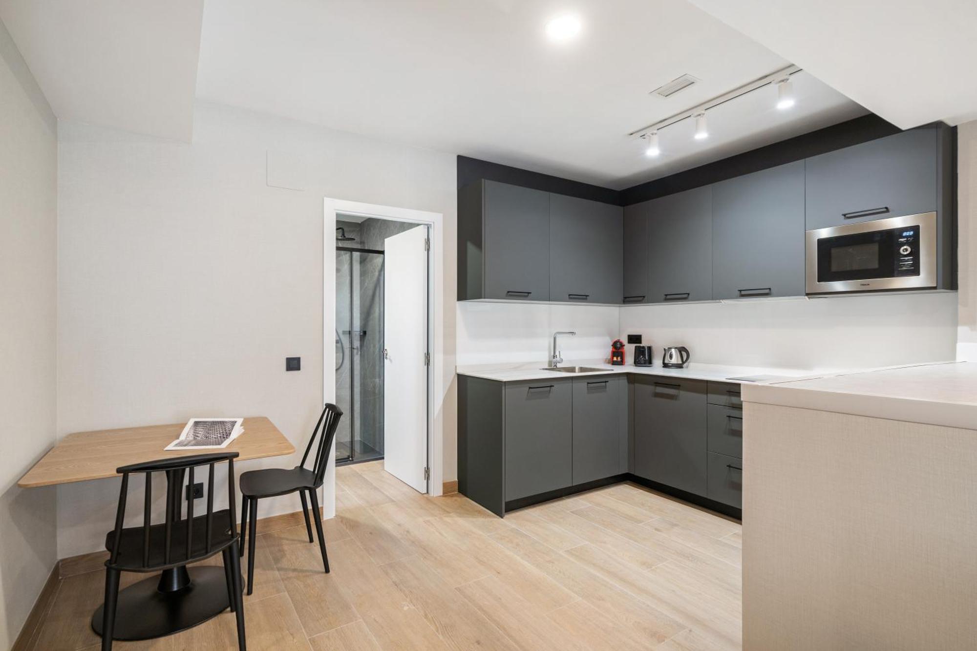 Dobo Madrid Cabrera Apartment ภายนอก รูปภาพ
