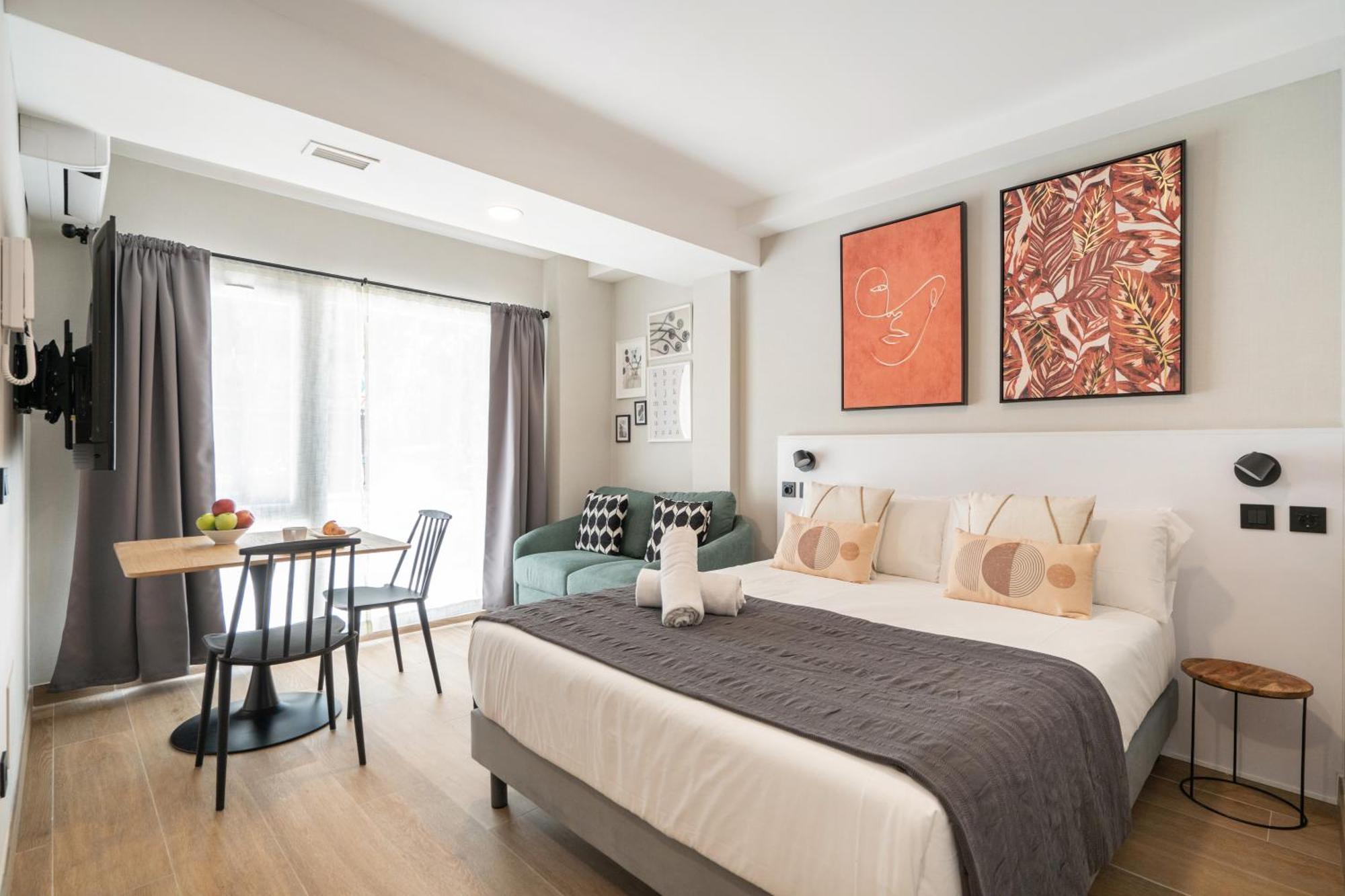 Dobo Madrid Cabrera Apartment ภายนอก รูปภาพ